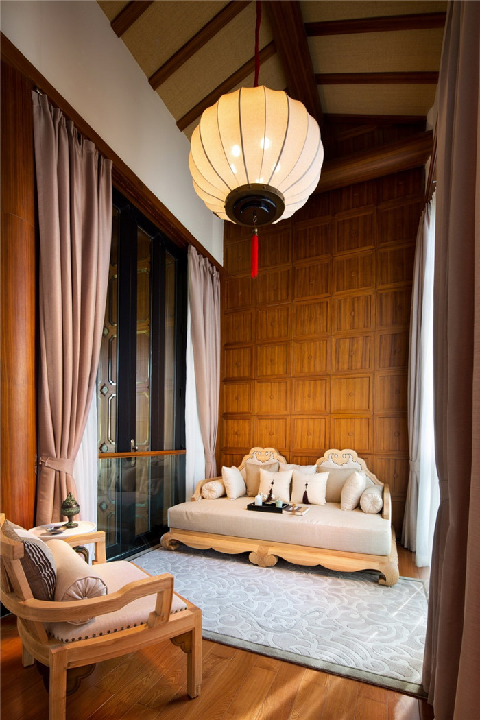 特色中式酒店装修  惠州中海汤泉度假酒店套房客厅设计方案